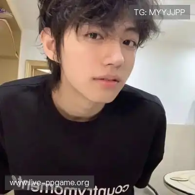 罗楚焱